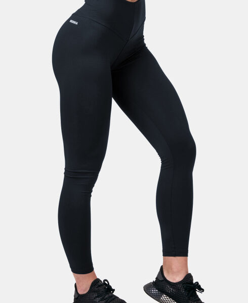 Black High-Waisted Leggings CLASSIC HERO